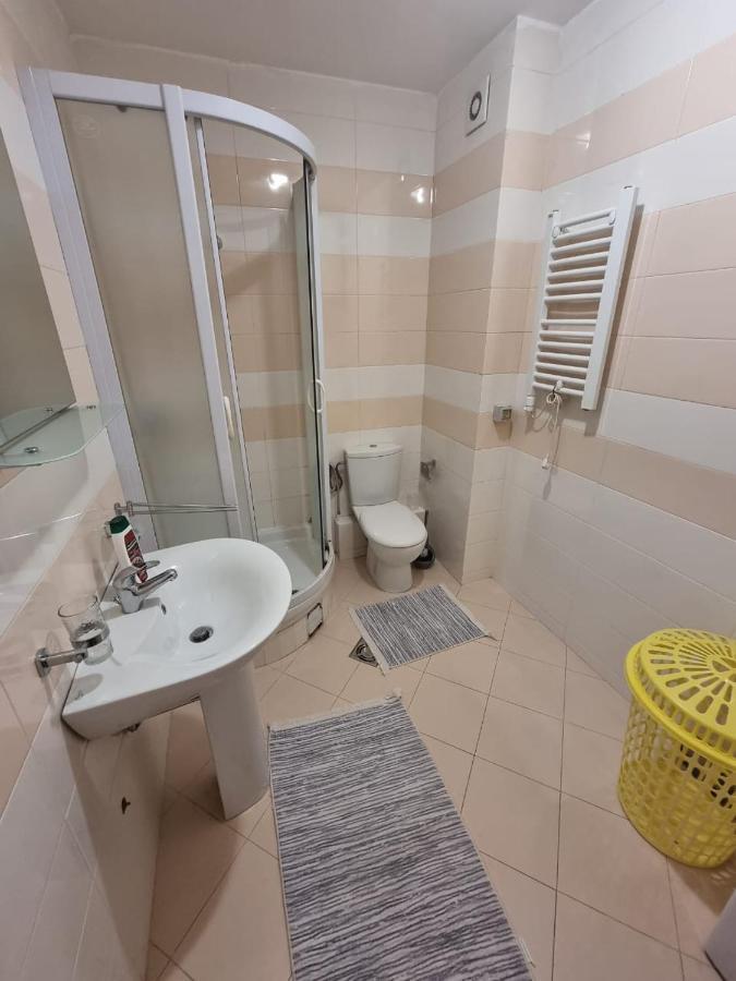 5 Star Apartment Podgorica Extérieur photo